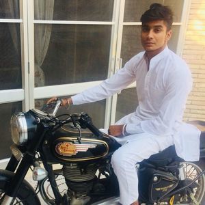 Meet your Posher, Gurinder